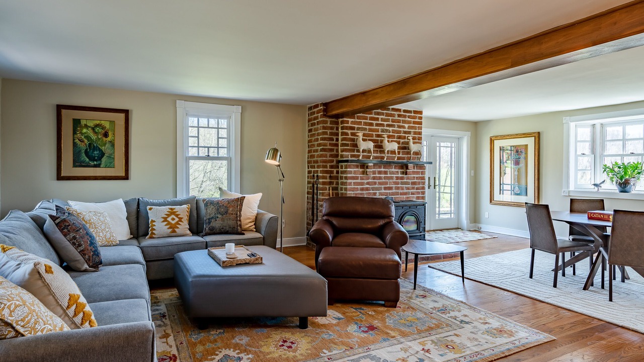 Photo of Livingroom in Coatesville