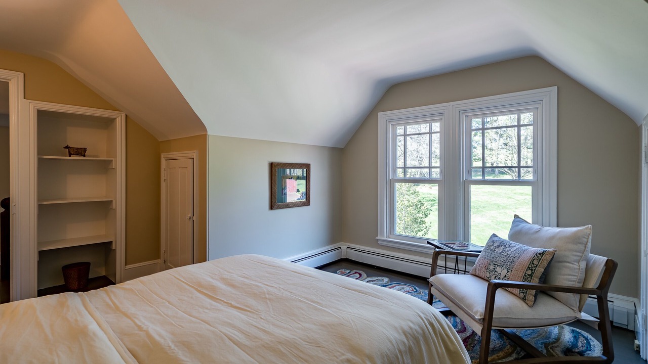 Photo of Bedroom in Coatesville