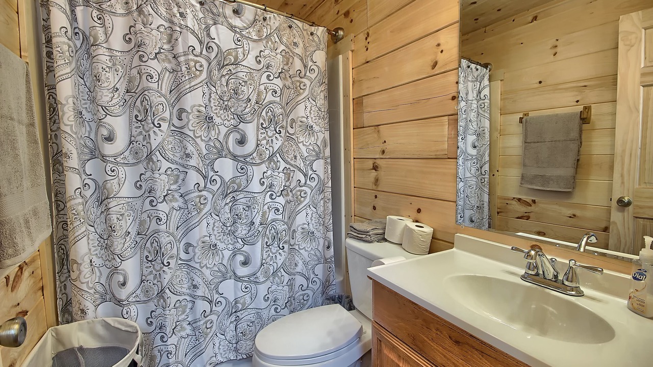 Photo of Bathroom in South Bloomingville