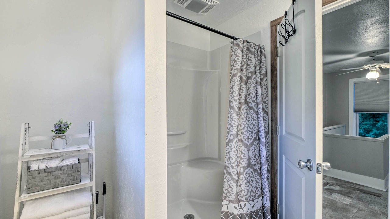 Photo of Bathroom in Millersburg
