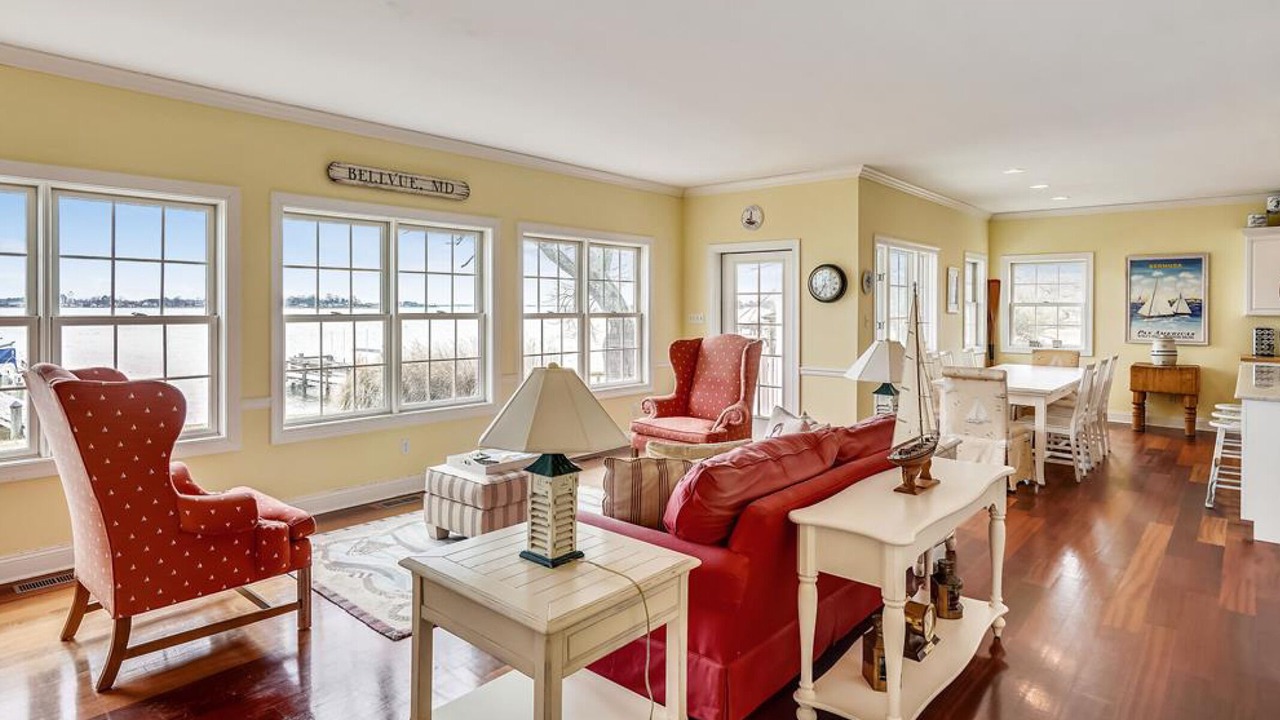 Photo of Livingroom in Unionville