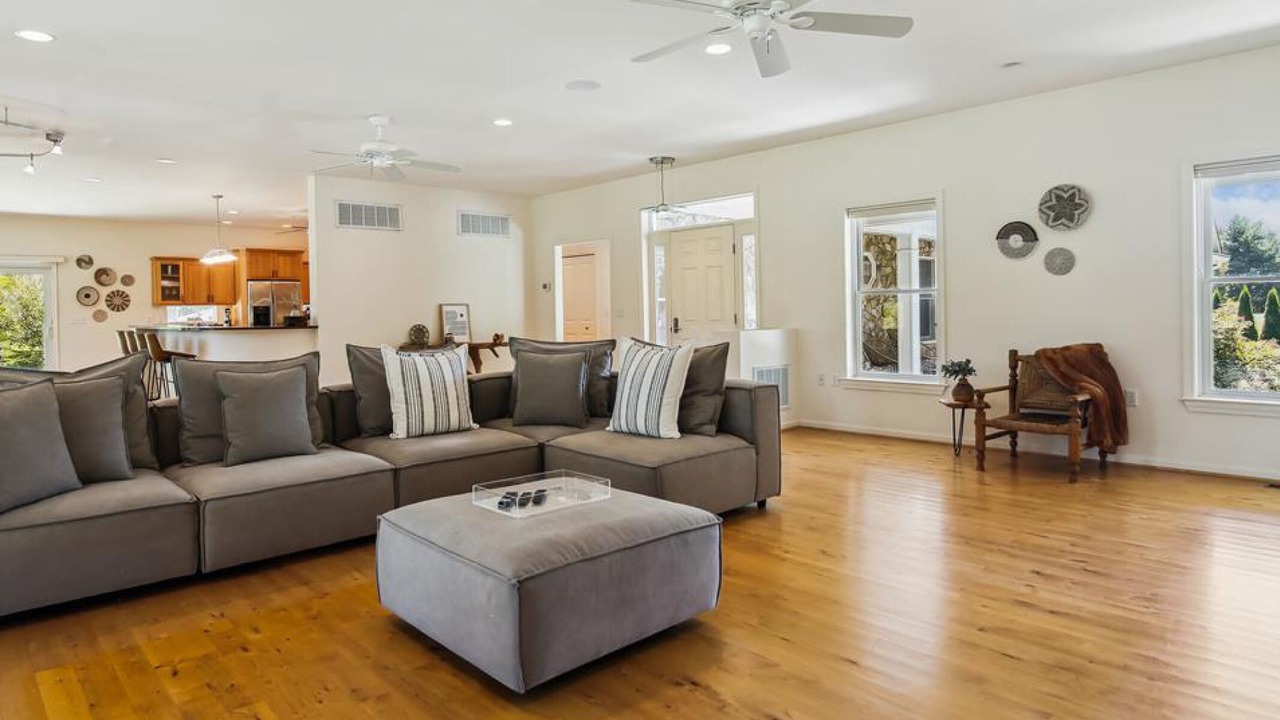 Photo of Livingroom in Queenstown