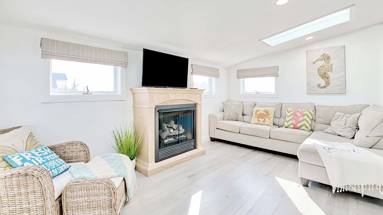 Photo of Livingroom in Mystic Island