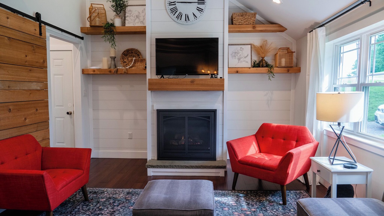 Photo of Livingroom in Elizabethtown