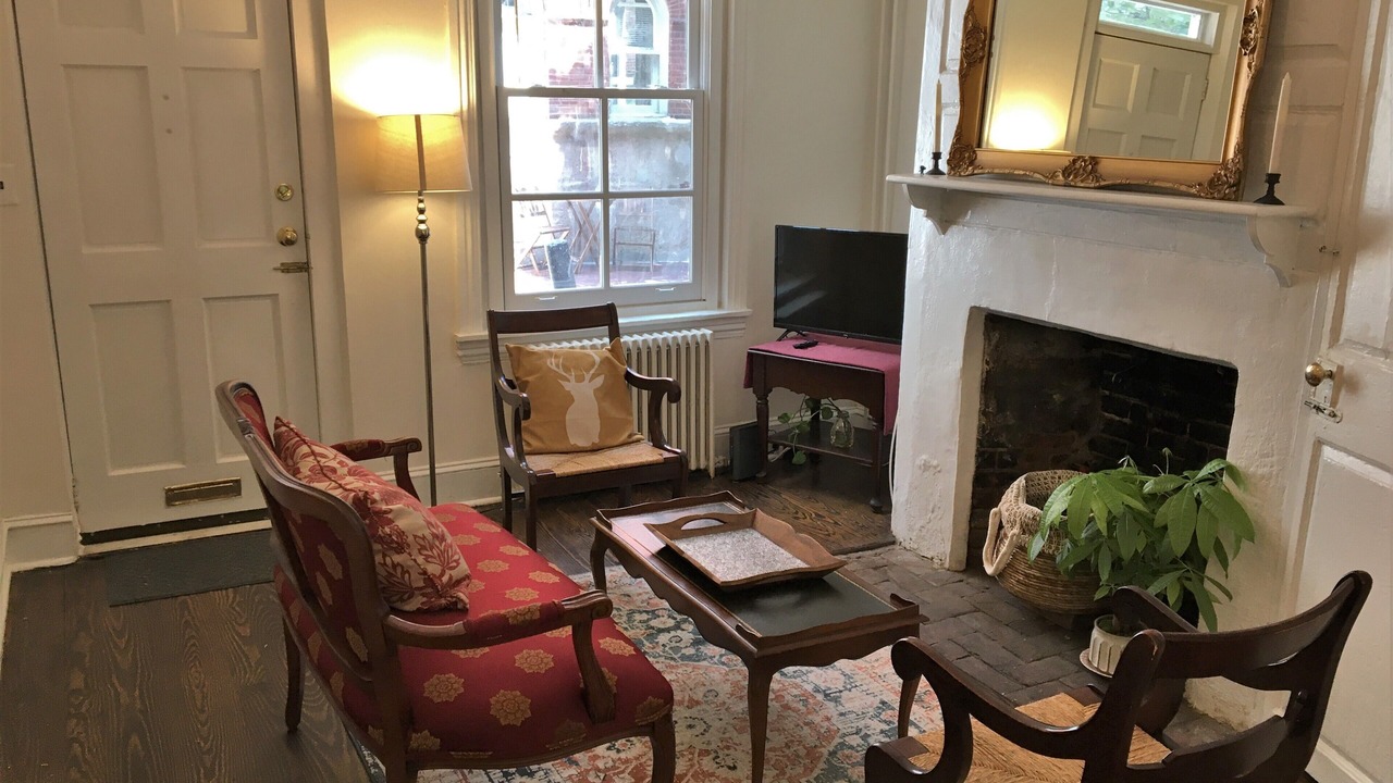 Photo of Livingroom in Old City