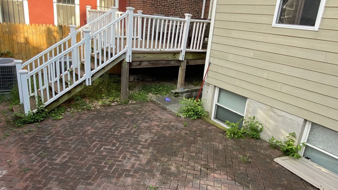 Photo of Outdoor in Shaw