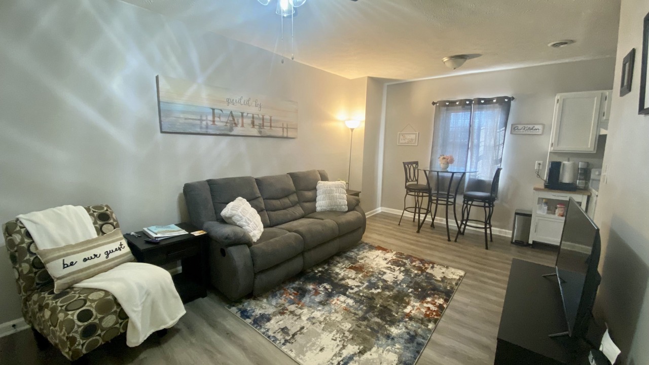 Photo of Livingroom in Richmond
