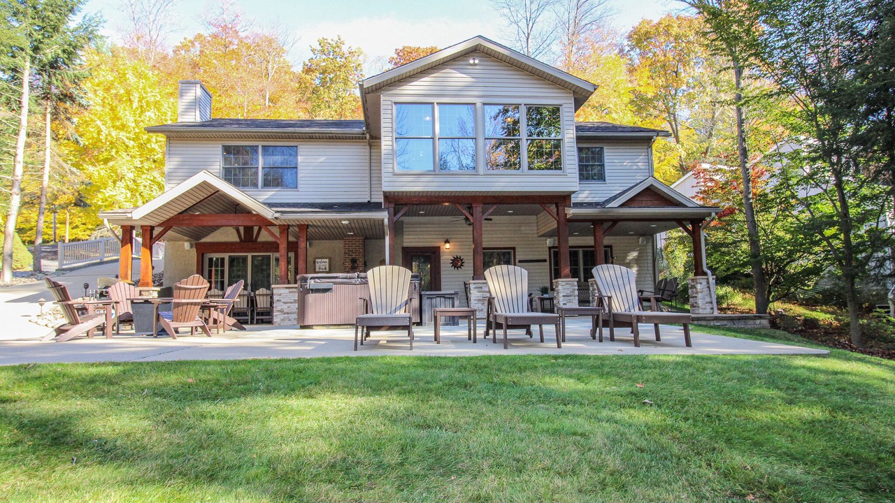 Photo of Outdoor in Treasure Lake