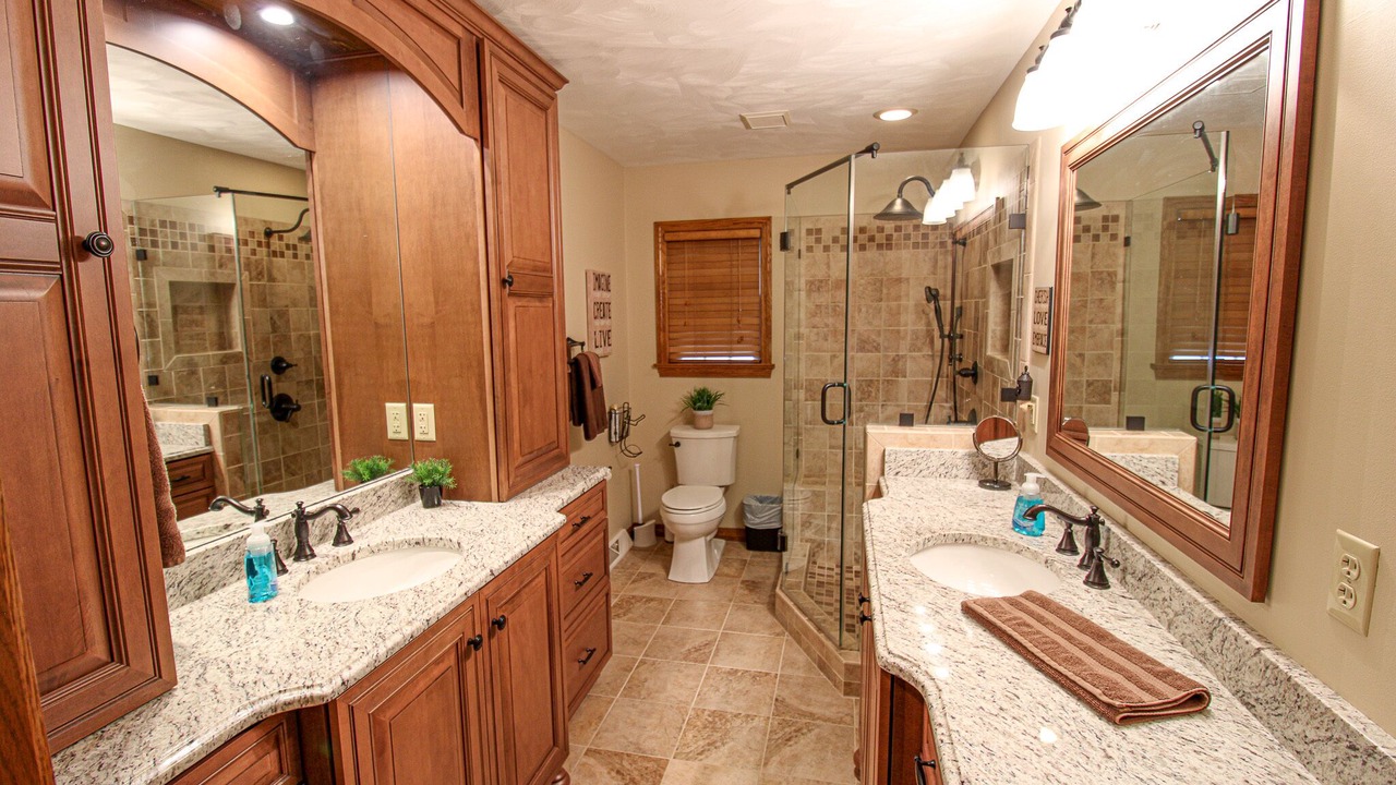Photo of Bathroom in Treasure Lake