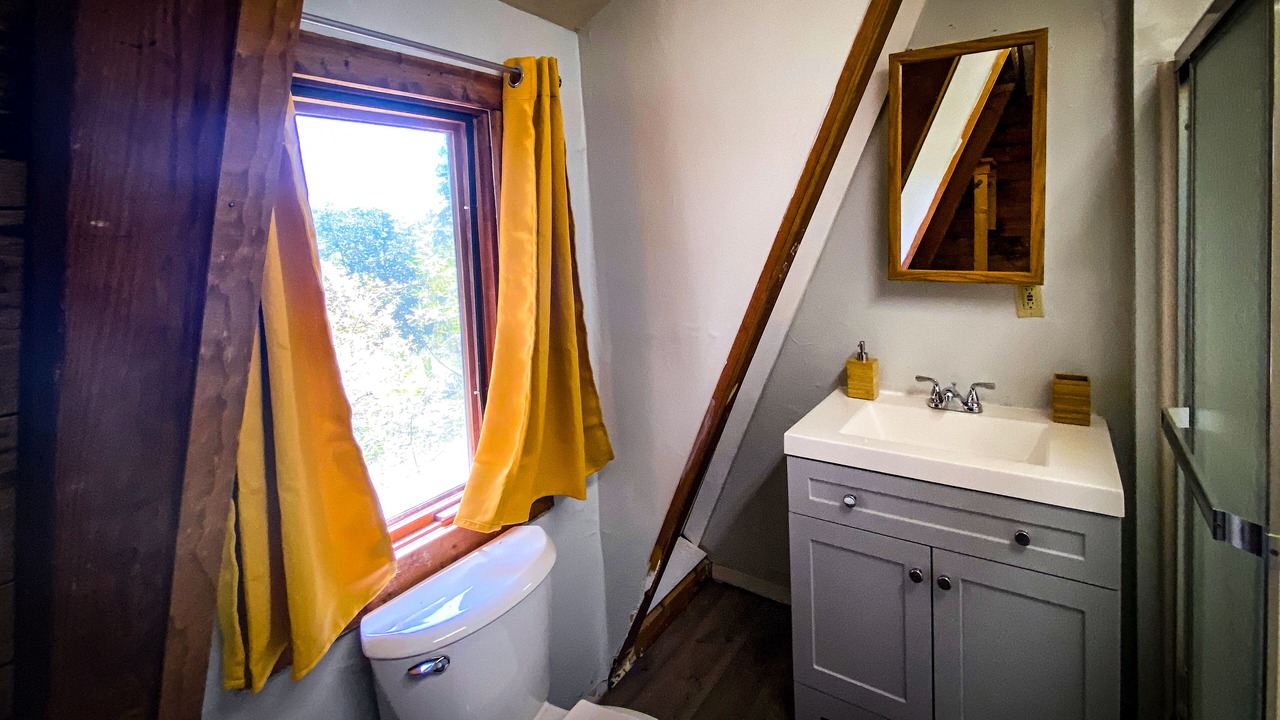 Photo of Bathroom in Wurtsboro