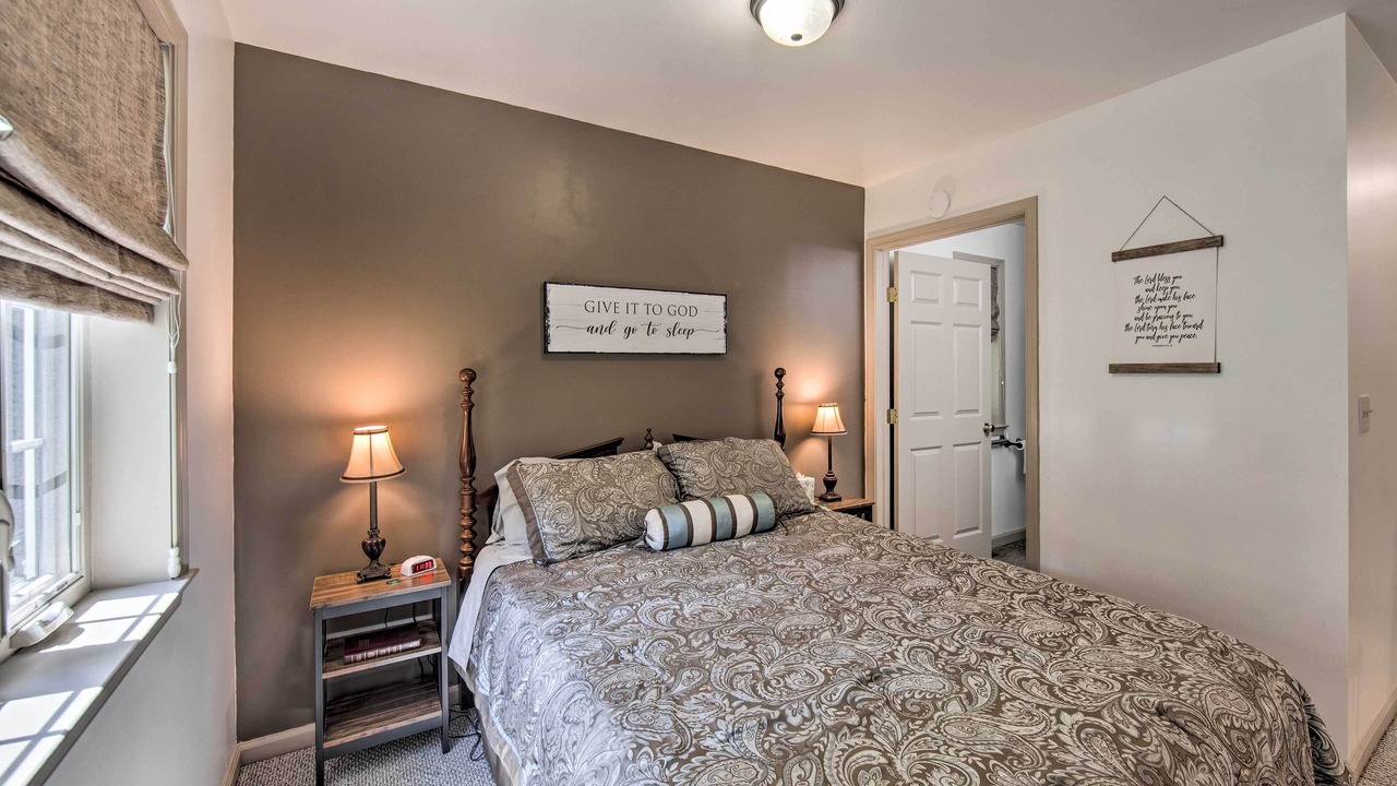 Photo of Bedroom in New Holland