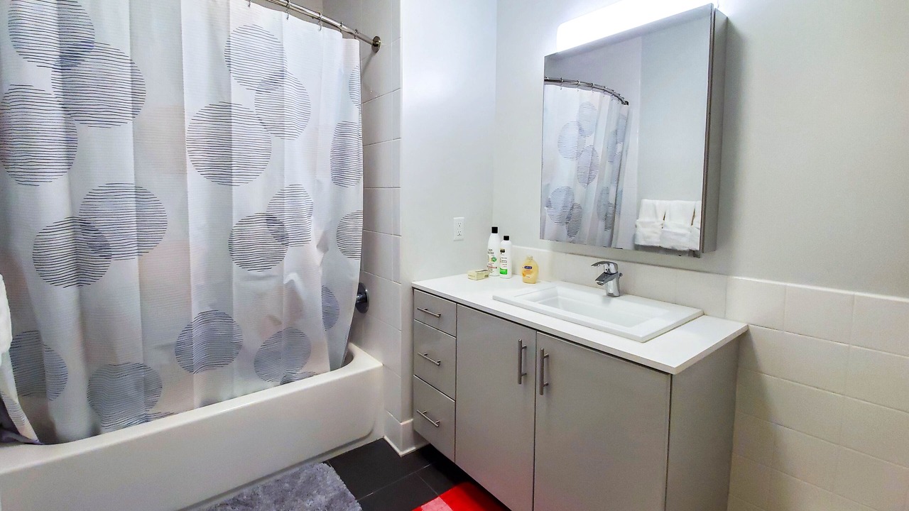 Photo of Bathroom in The Waterfront