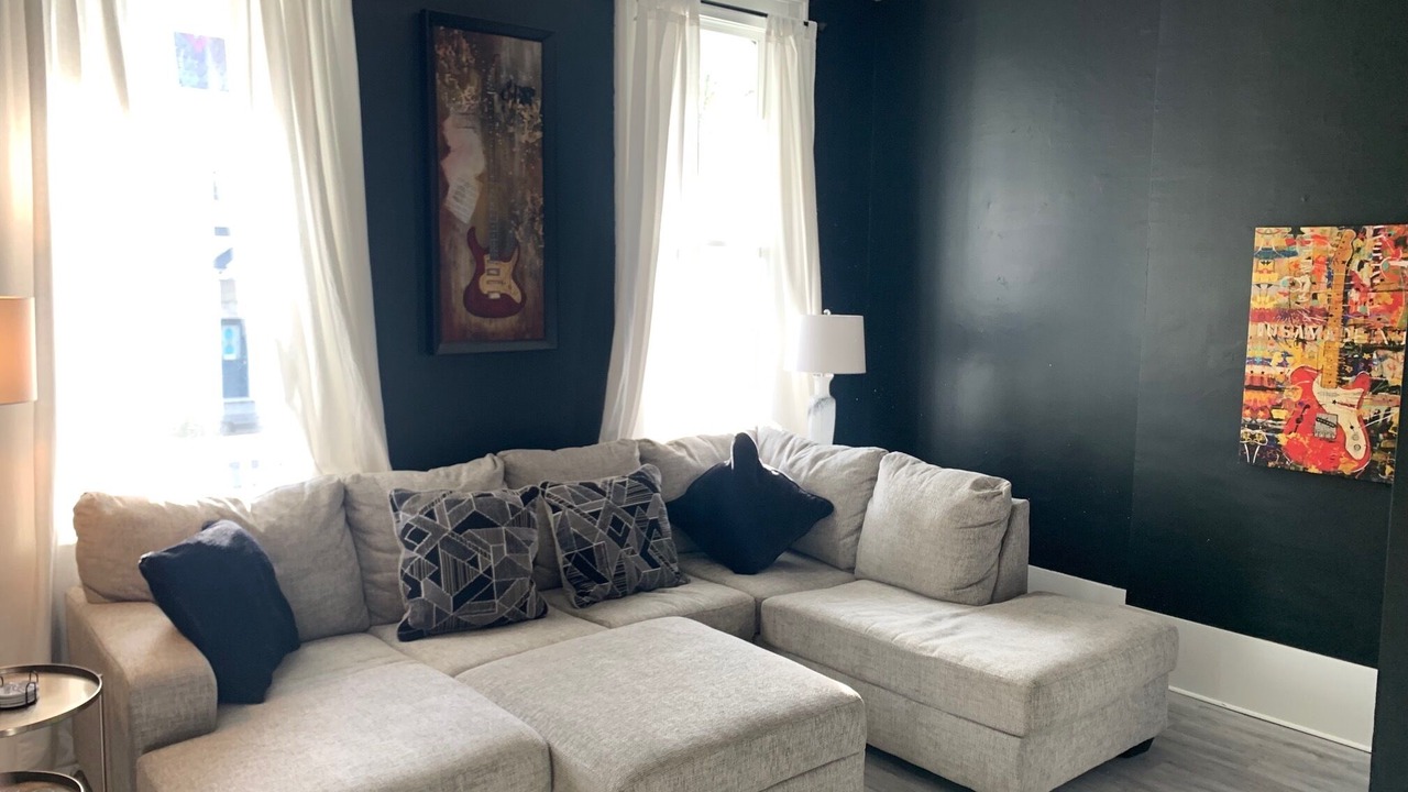 Photo of Livingroom in East Price Hill