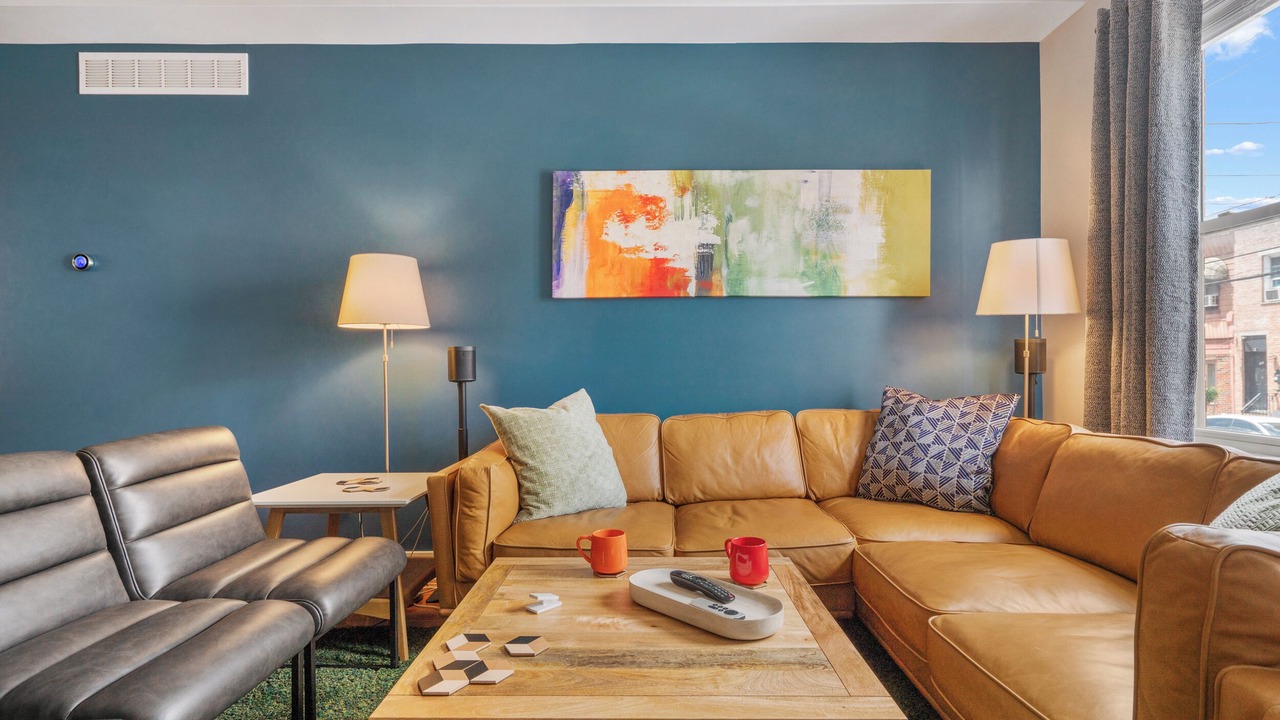 Photo of Livingroom in Southwest Center City