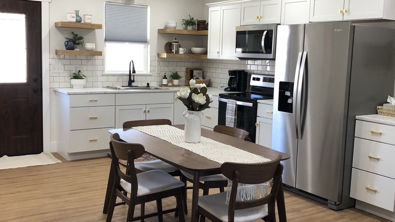 Photo of Kitchen in Beach City
