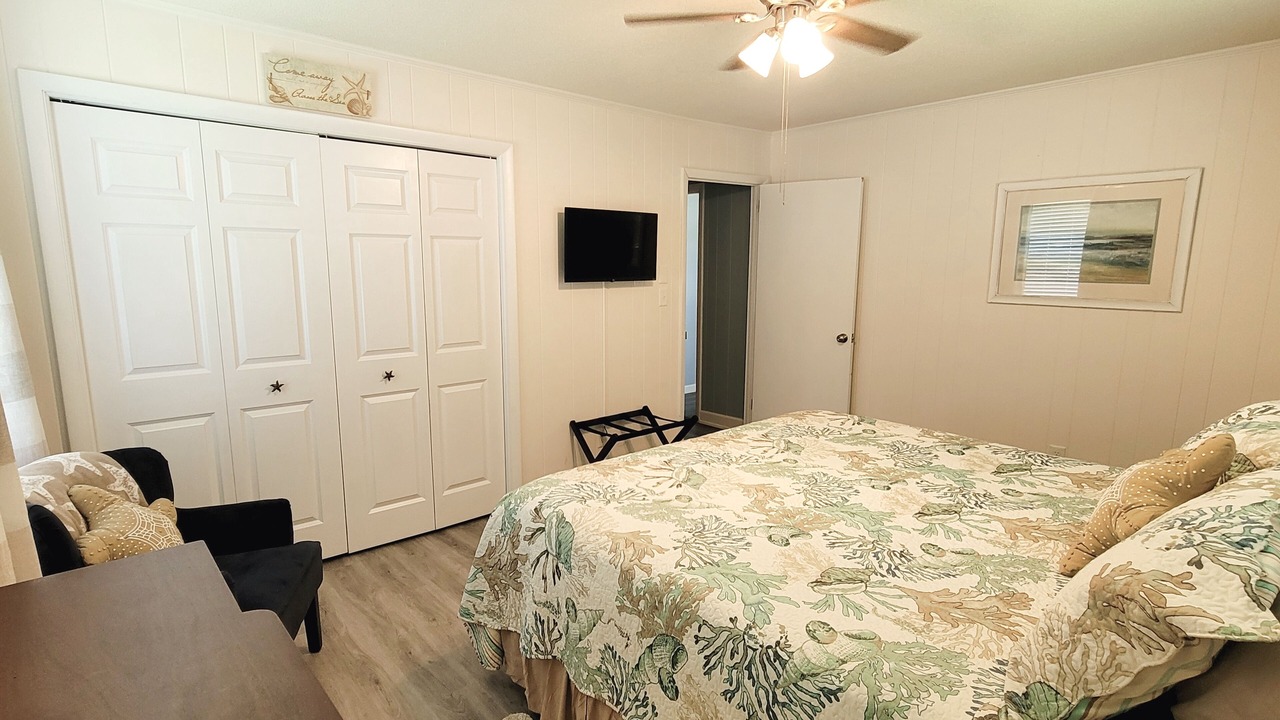 Photo of Bedroom in Newport