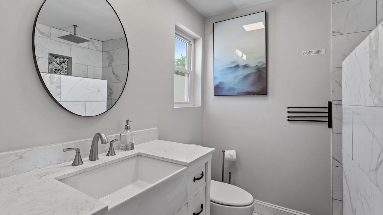 Photo of Bedroom in Downtown