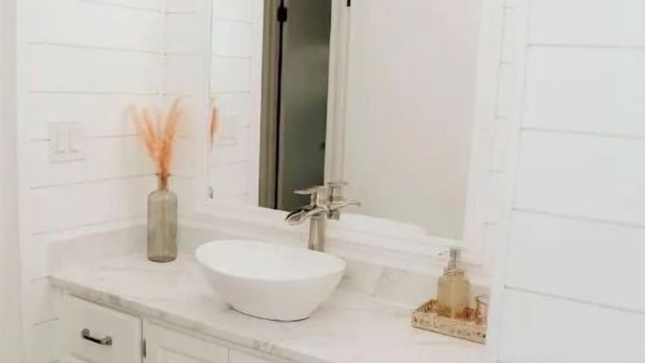Photo of Bathroom in Sugarcreek