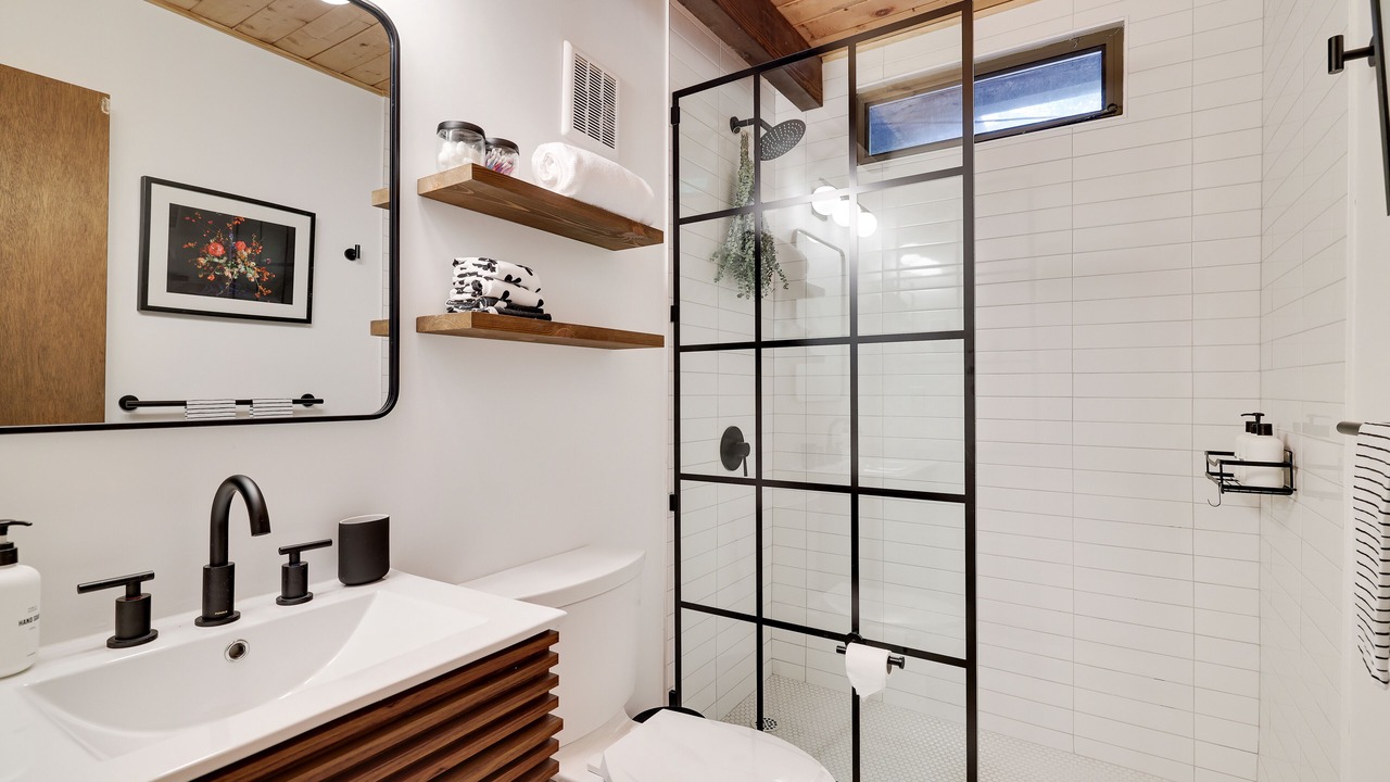 Photo of Bathroom in Lake Ariel