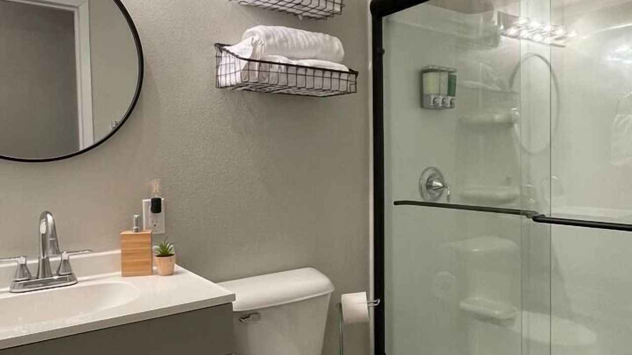 Photo of Bathroom in Archbold