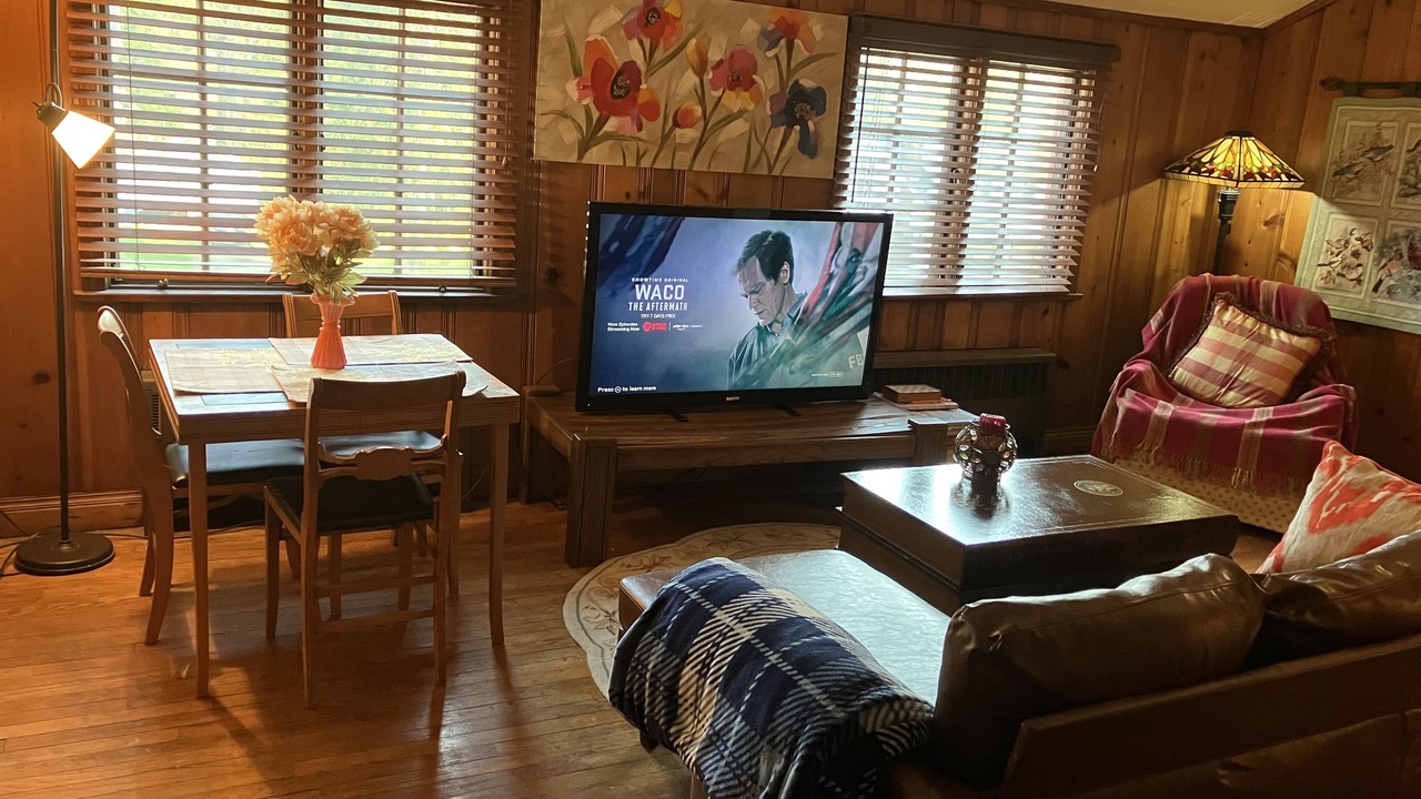 Photo of Livingroom in Youngstown