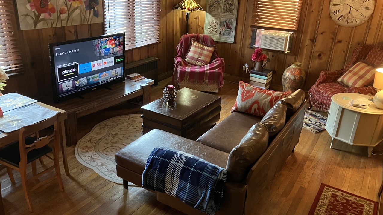Photo of Livingroom in Youngstown