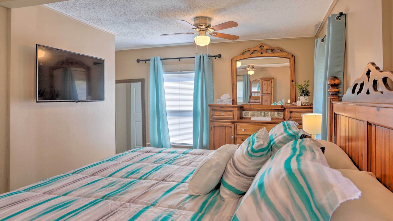Photo of Bedroom in Lorain