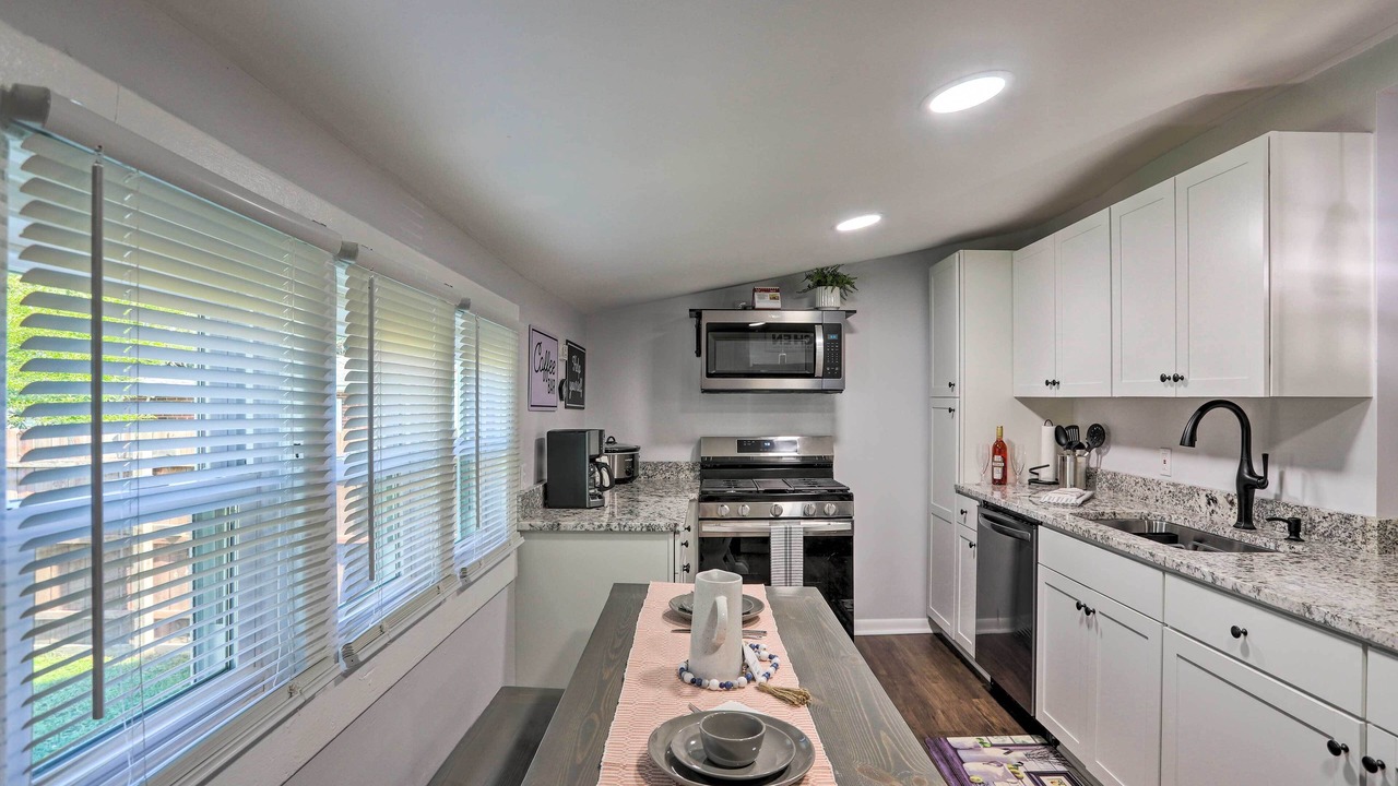 Photo of Kitchen in Lorain