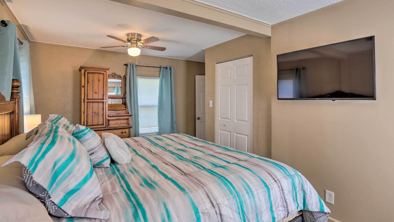 Photo of Bedroom in Lorain