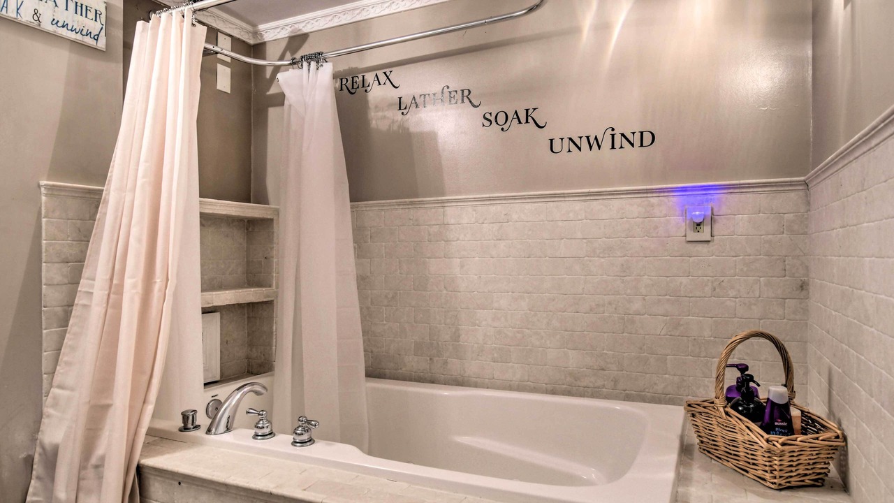 Photo of Bathroom in Bel Air South