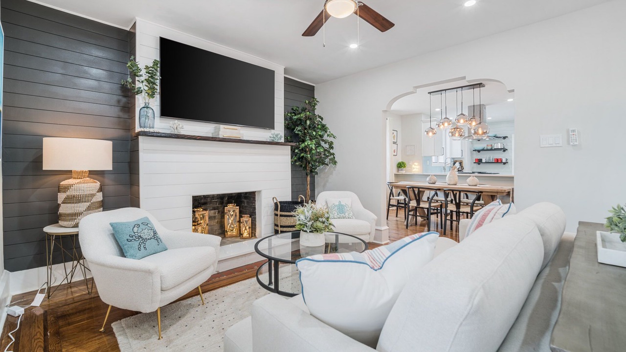 Photo of Livingroom in Margate City