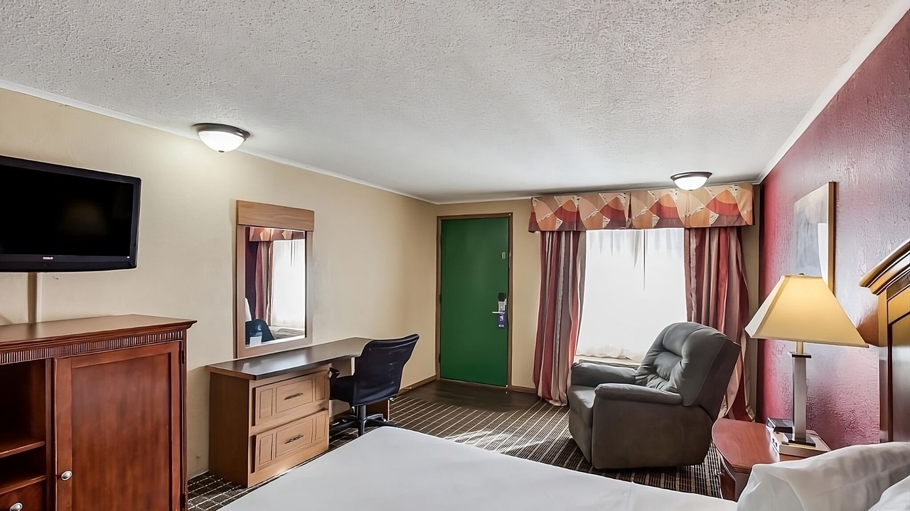 Photo of Bedroom in Summit