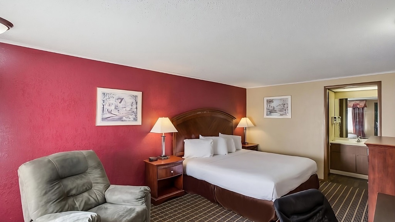 Photo of Bedroom in Summit