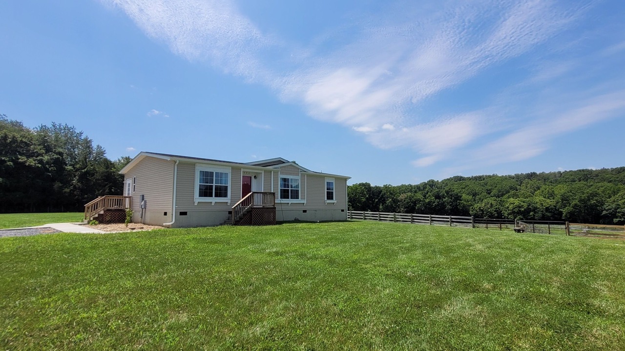 Photo of Outdoor in Cross Keys