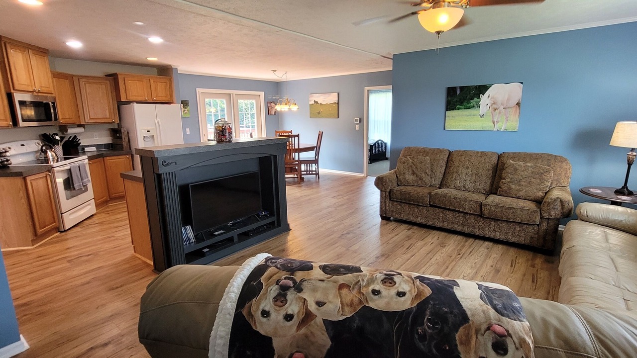 Photo of Livingroom in Cross Keys