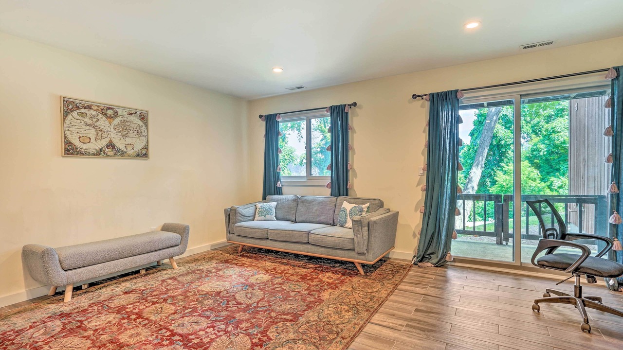 Photo of Livingroom in Vernon