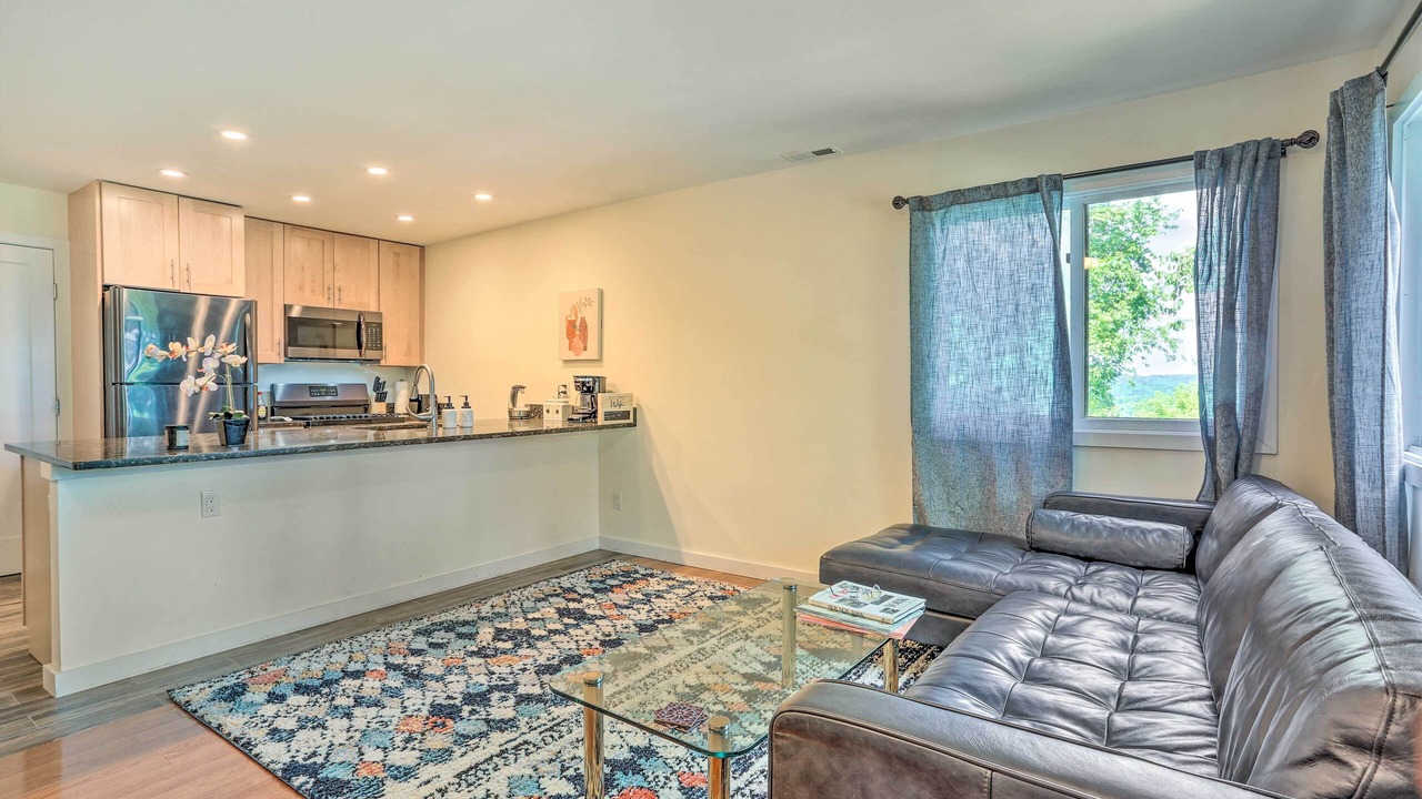 Photo of Livingroom in Vernon