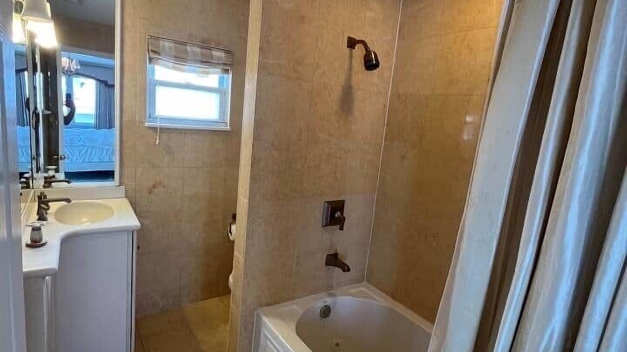 Photo of Bathroom in Ventnor City