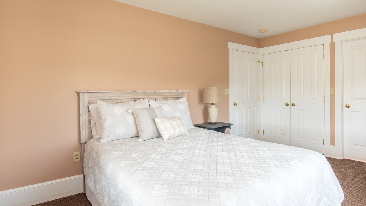 Photo of Bedroom in New Providence