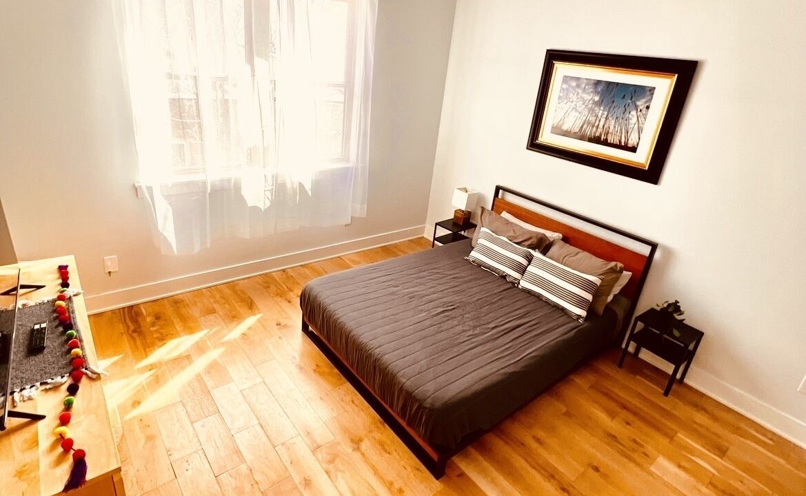 Photo of Bedroom in Southwest Center City
