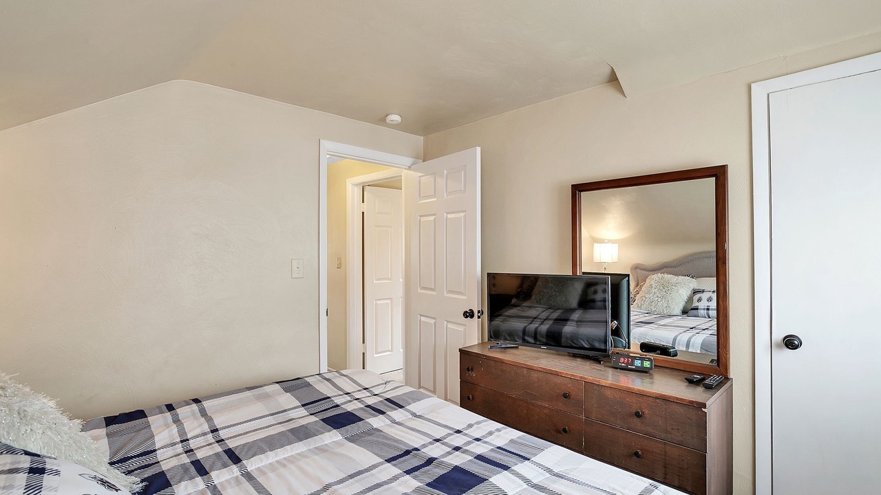 Photo of Bedroom in Murrysville