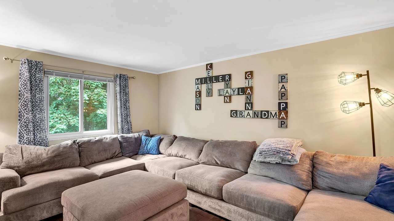 Photo of Bedroom in Murrysville