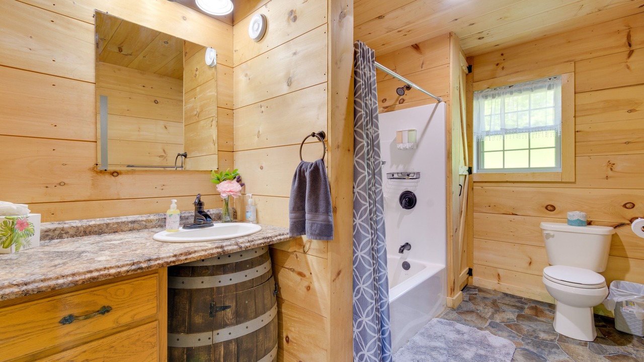Photo of Bathroom in North Rose