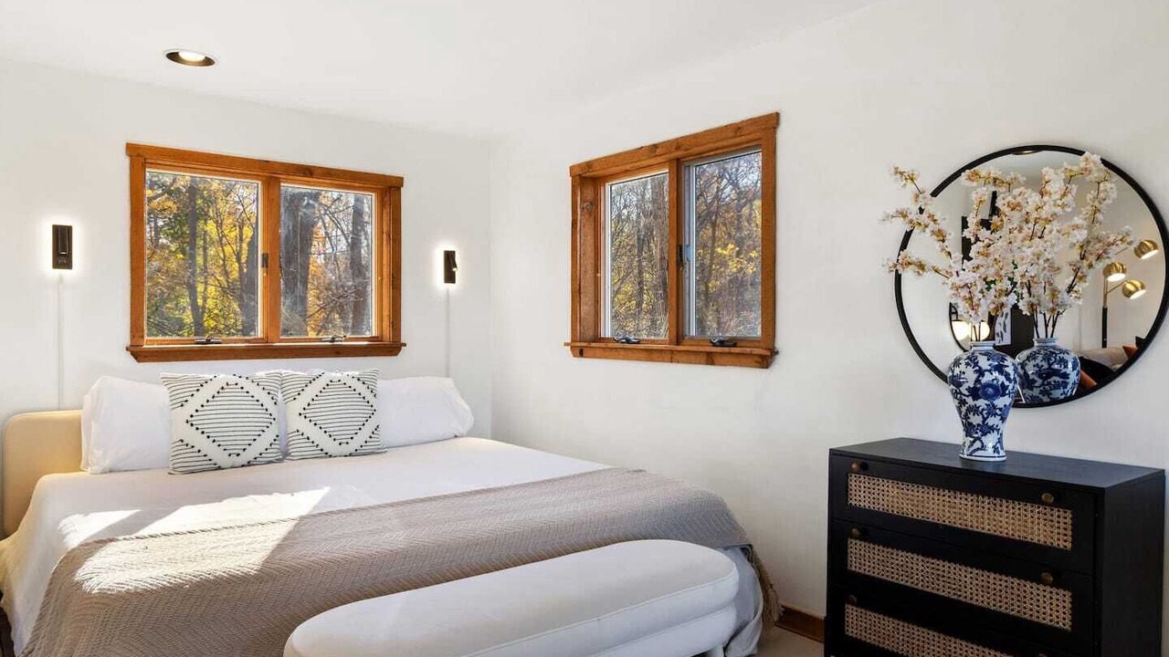 Photo of Bedroom in Clear Spring