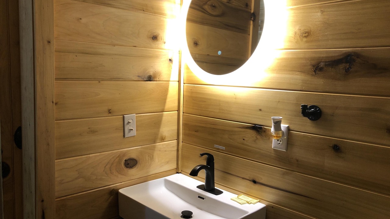 Photo of Bathroom in Rogers