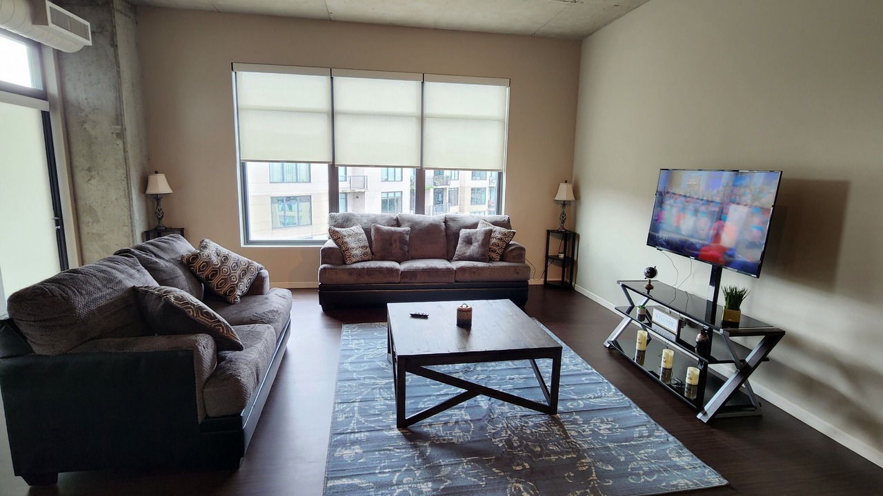 Photo of Livingroom in Downtown Cleveland
