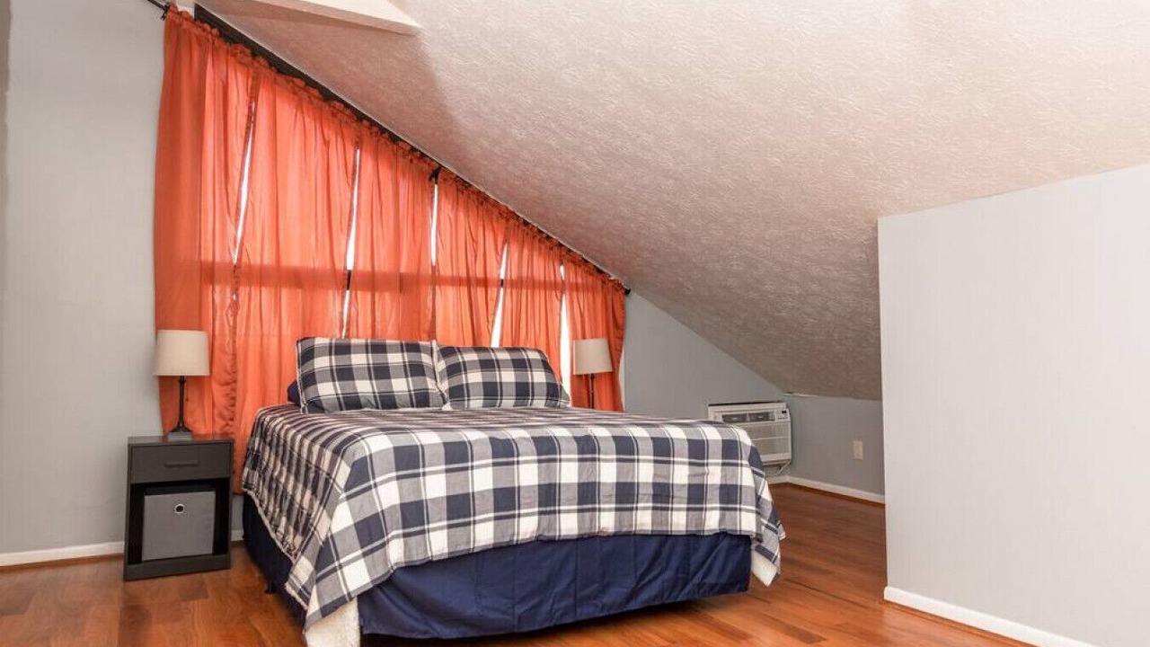 Photo of Bedroom in Mount Adams