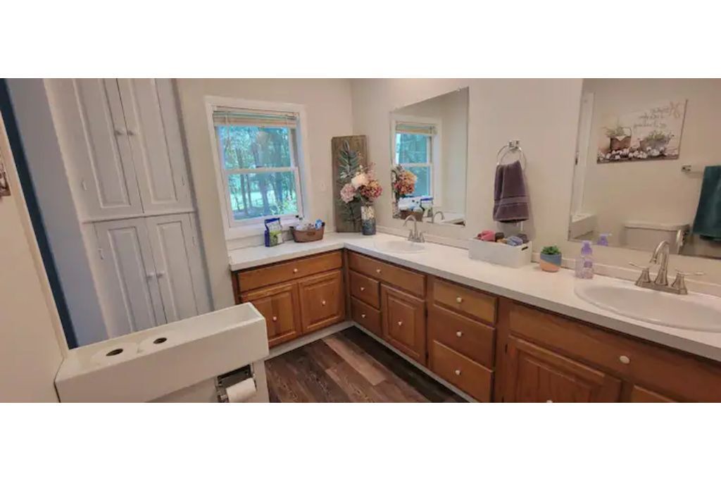 Photo of Bathroom in Elkton