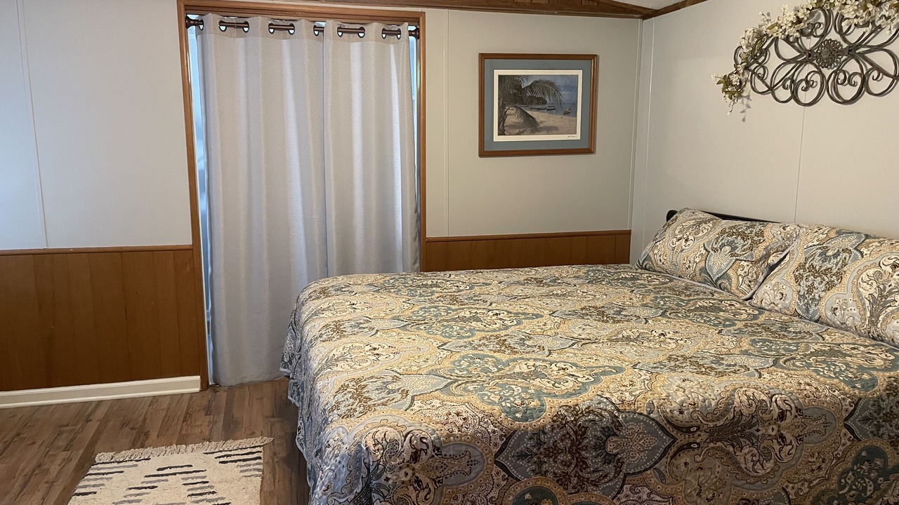 Photo of Bedroom in Greencastle