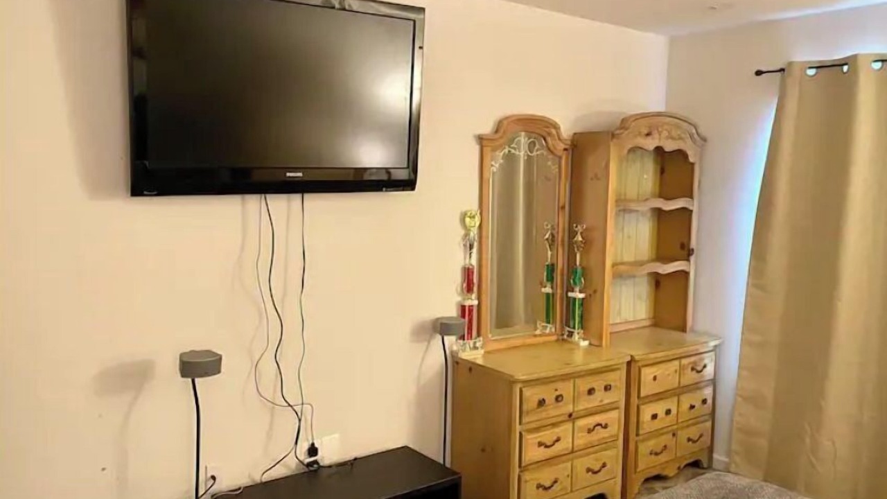 Photo of Bedroom in Rossville
